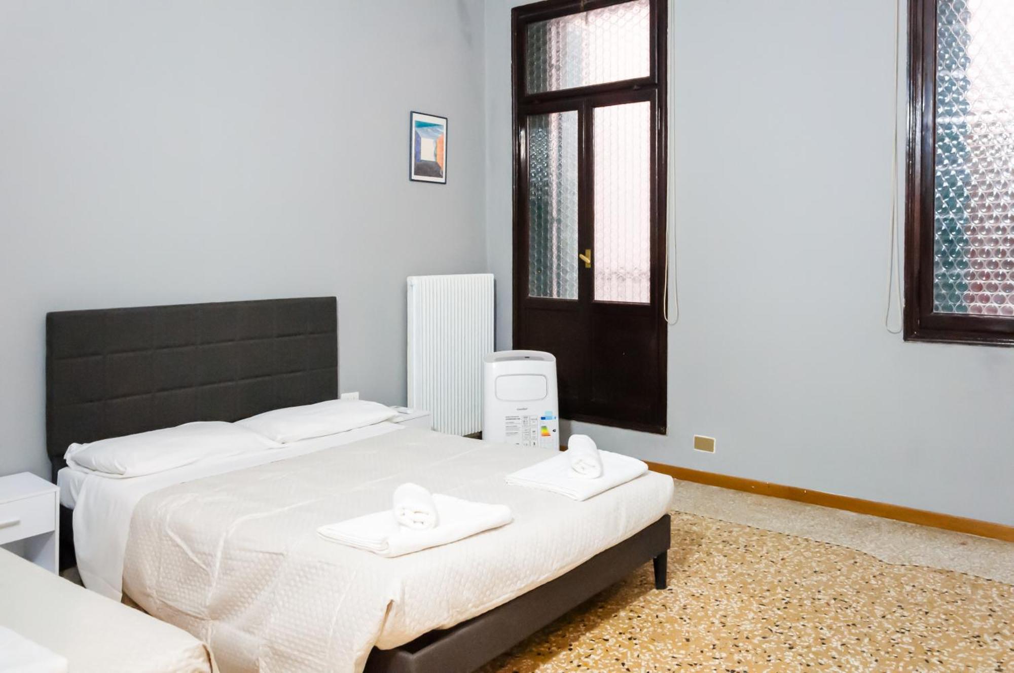 Apartment Odesos เวนิส ภายนอก รูปภาพ
